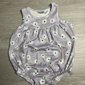 Marie Nicole Baby Flower Romper Size 18 -‎ 24 Months